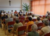 150505vystoupení seniorek z Prahy